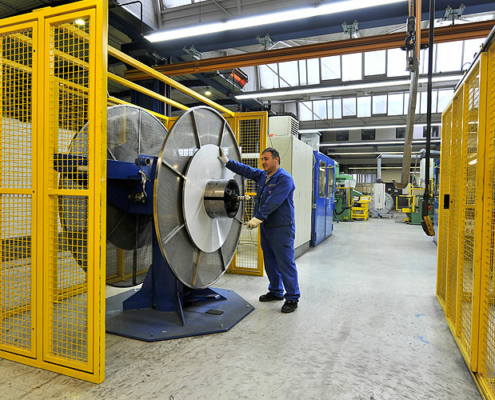 Der Produktionsstandort Dresden ist für den Werkzeugbau zuständig